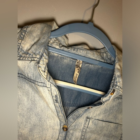 Yahada USA Dress Womens Medium Chambray collared with button up sleeves - Picture 4 of 5